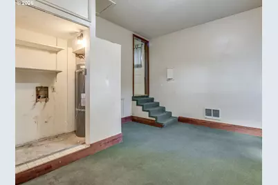 307 NE 10th St, McMinnville, OR 97128 - Photo 35