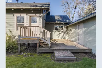 307 NE 10th St, McMinnville, OR 97128 - Photo 37