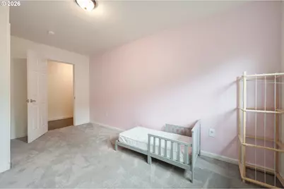 246 S 70th St, Springfield, OR 97478 - Photo 23