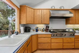 4249 Riverview Dr, West Linn, OR 97068 - Photo 13