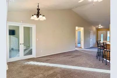 2242 N M St, Washougal, WA 98671 - Photo 15