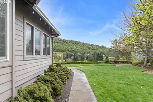 2867 NW Kline St, Roseburg, OR 97471 - Photo 41