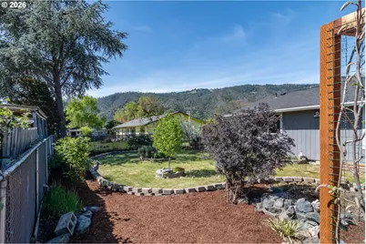 184 Chadwick Ln, Myrtle Creek, OR 97457 - Photo 33