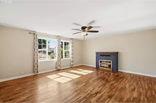 2063 2nd St, Springfield, OR 97477 - Photo 5