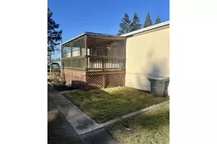 2009 Lewis River Rd, Woodland, WA 98674 - Photo 5