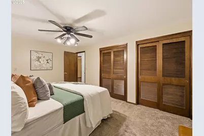 16420 Chessington Ct, Gladstone, OR 97027 - Photo 15