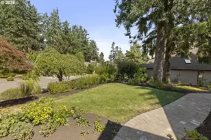 2910 Carriage Way, West Linn, OR 97068 - Photo 41