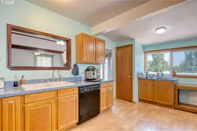 285 College St, Adams, OR 97810 - Photo 13