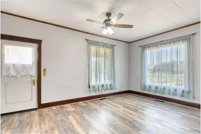 285 College St, Adams, OR 97810 - Photo 3