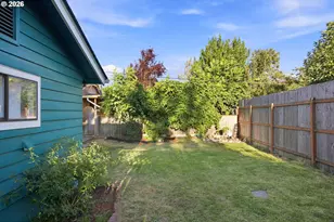 126 E 19th Ave, Eugene, OR 97401 - Photo 19