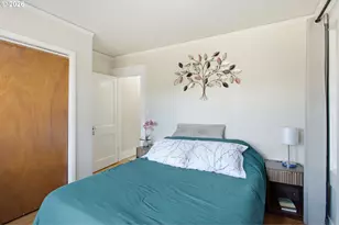 126 E 19th Ave, Eugene, OR 97401 - Photo 11