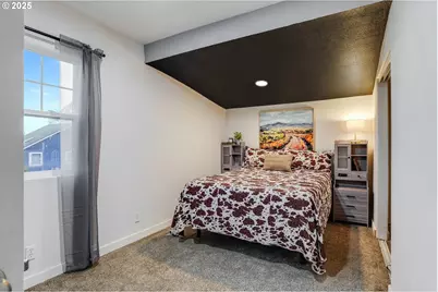 108 South St, Silverton, OR 97381 - Photo 11