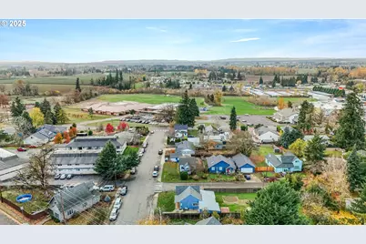 108 South St, Silverton, OR 97381 - Photo 33