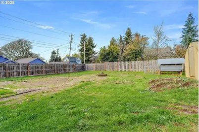 108 South St, Silverton, OR 97381 - Photo 19