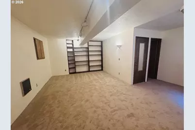 992 Sunset Dr, Springfield, OR 97477 - Photo 35