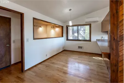 992 Sunset Dr, Springfield, OR 97477 - Photo 15