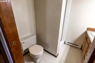 992 Sunset Dr, Springfield, OR 97477 - Photo 27