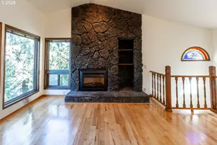 992 Sunset Dr, Springfield, OR 97477 - Photo 7