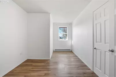 108 W 1st St, Canby, OR 97013 - Photo 19