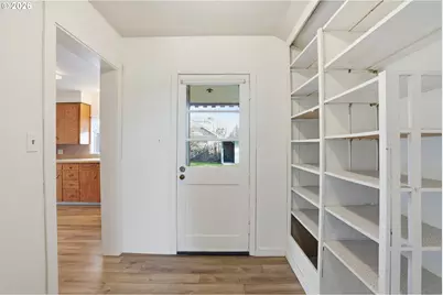 108 W 1st St, Canby, OR 97013 - Photo 11