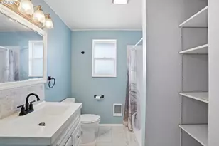 108 W 1st St, Canby, OR 97013 - Photo 17