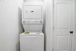 5933 SE Haig St, Portland, OR 97206 - Photo 7