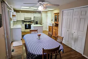 1818 NE Todd St, Roseburg, OR 97470 - Photo 5