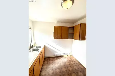 105 Maple Blvd, Wood Village, OR 97060 - Photo 23
