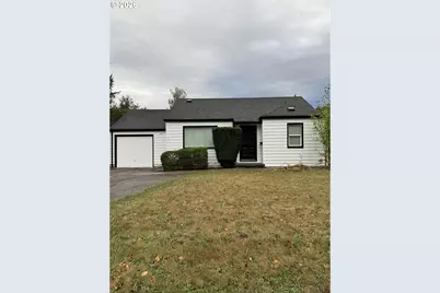 105 Maple Blvd, Wood Village, OR 97060 - Photo 3