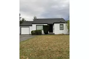 105 Maple Blvd, Wood Village, OR 97060 - Photo 3