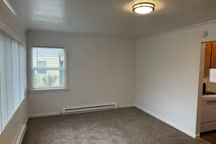 105 Maple Blvd, Wood Village, OR 97060 - Photo 9