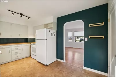 4230 NE 54th Ave, Portland, OR 97218 - Photo 17