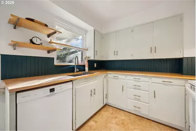 4230 NE 54th Ave, Portland, OR 97218 - Photo 13