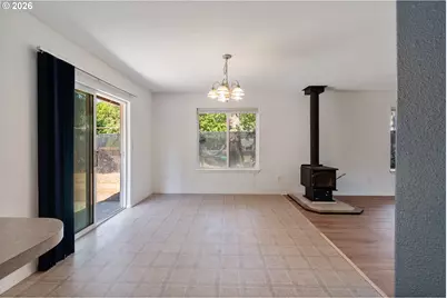1015 Lakeside Ct, North Bonneville, WA 98639 - Photo 9