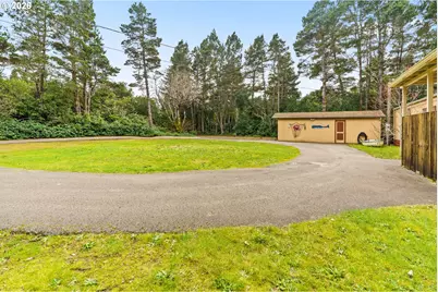 4835 Gloria Gayle Way, Florence, OR 97439 - Photo 45