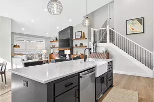 7091 Watson Creek St SE, Salem, OR 97306 - Photo 9