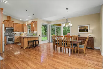 17730 SW Pheasant Ln, Beaverton, OR 97003 - Photo 9