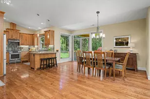 17730 SW Pheasant Ln, Beaverton, OR 97003 - Photo 9