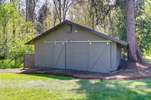 17730 SW Pheasant Ln, Beaverton, OR 97003 - Photo 37