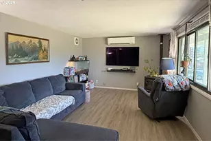 37999 Green Ln, Marcola, OR 97454 - Photo 3