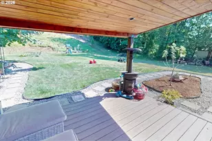 37999 Green Ln, Marcola, OR 97454 - Photo 17