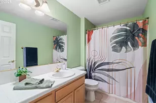 3010 SW Phyllis Dr, Gresham, OR 97080 - Photo 23