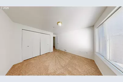 9615 SE Center Ct, Portland, OR 97266 - Photo 17