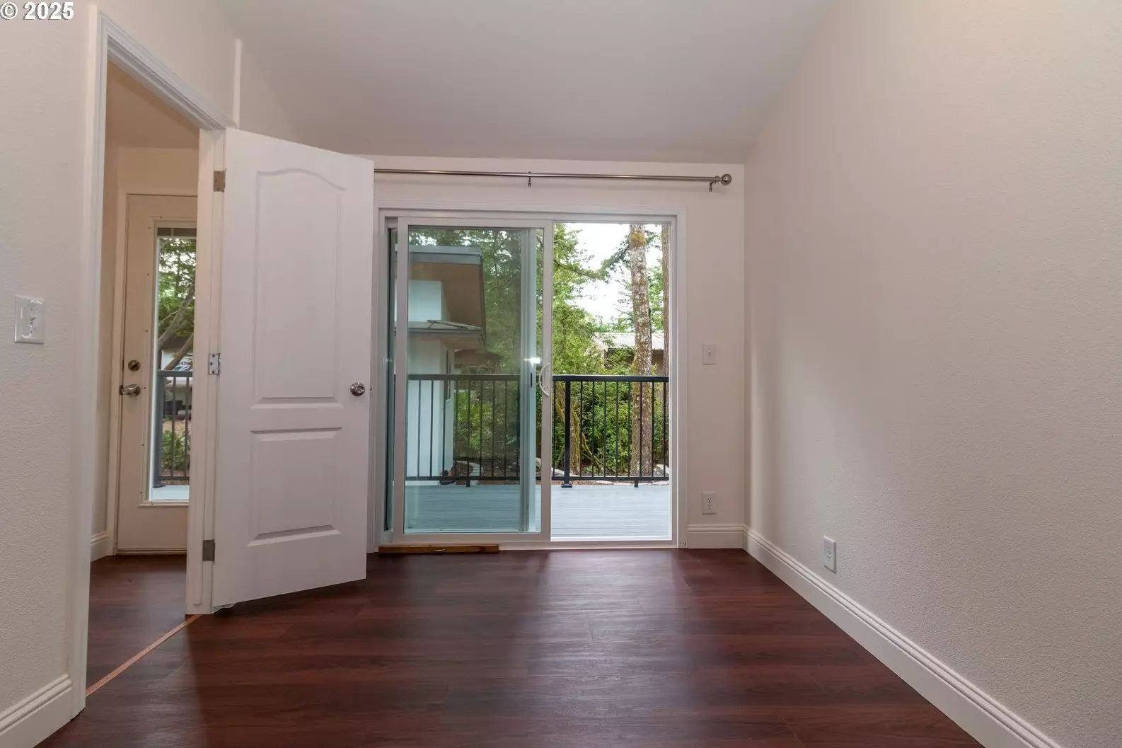 オッシー様　2-17,4-37,7-98 China 2014 Panda 1 oz Silver Coin - NGC MS-69 Early Release