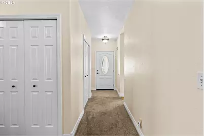 6540 B St, Springfield, OR 97478 - Photo 5