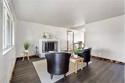 1562 Philip St, Eugene, OR 97402 - Photo 3