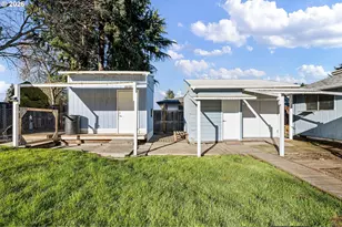 1562 Philip St, Eugene, OR 97402 - Photo 21