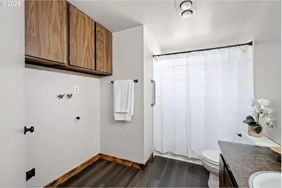 1562 Philip St, Eugene, OR 97402 - Photo 13