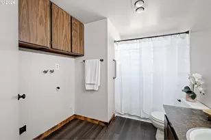 1562 Philip St, Eugene, OR 97402 - Photo 13