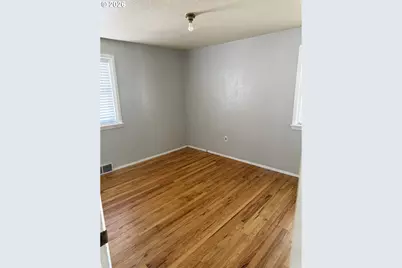 225 SW 7th Pl, Hermiston, OR 97838 - Photo 9